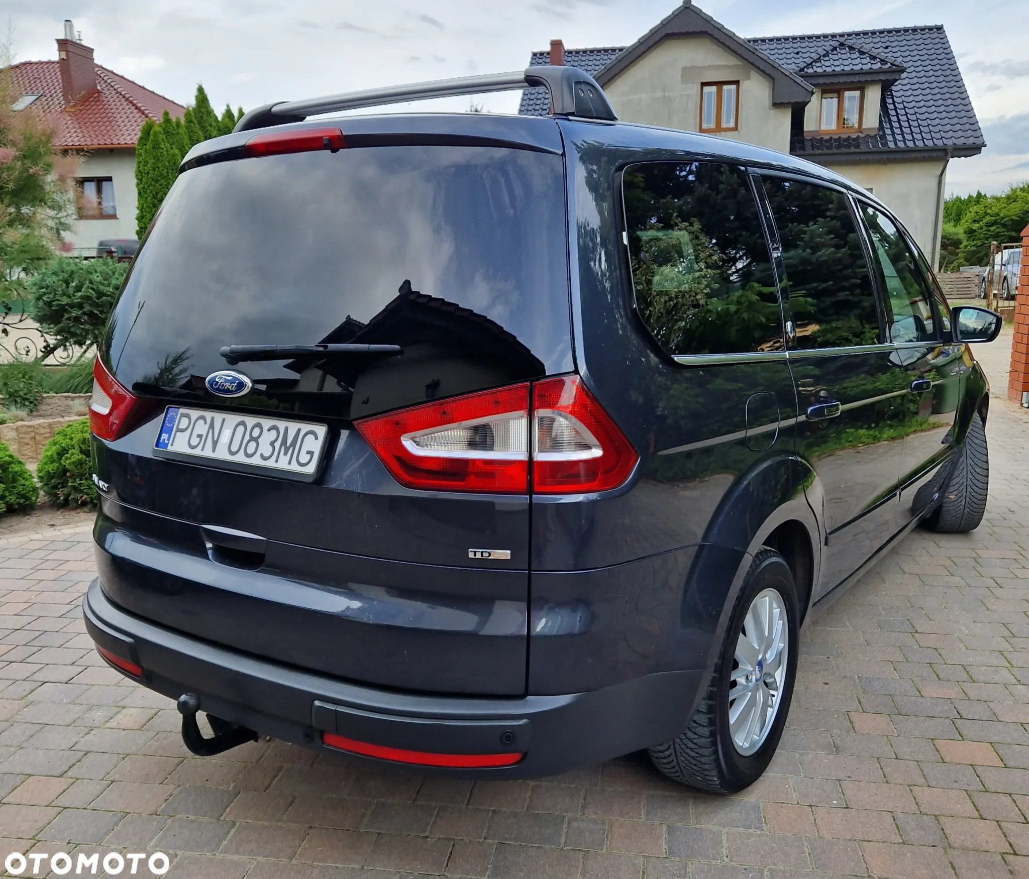Ford Galaxy 2.0 TDCi Ghia - 10