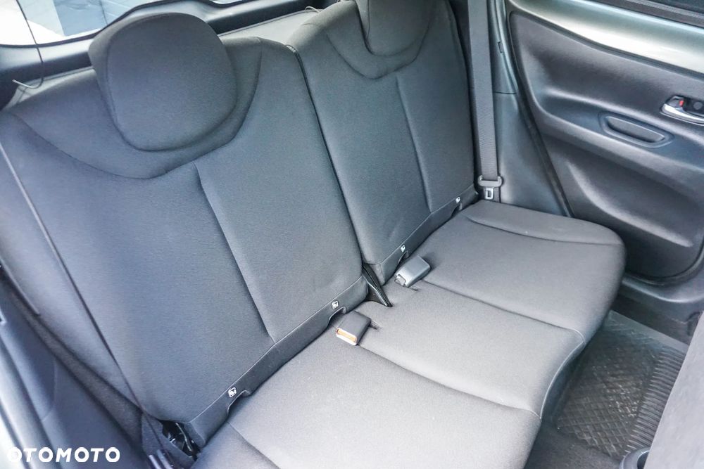 Toyota Aygo X 1.0 VVT-i Executive CVT - 32