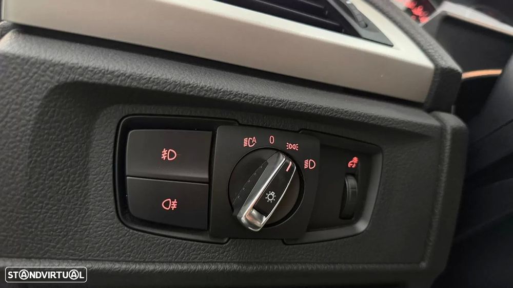 BMW 218 i Cabrio Line Sport - 34