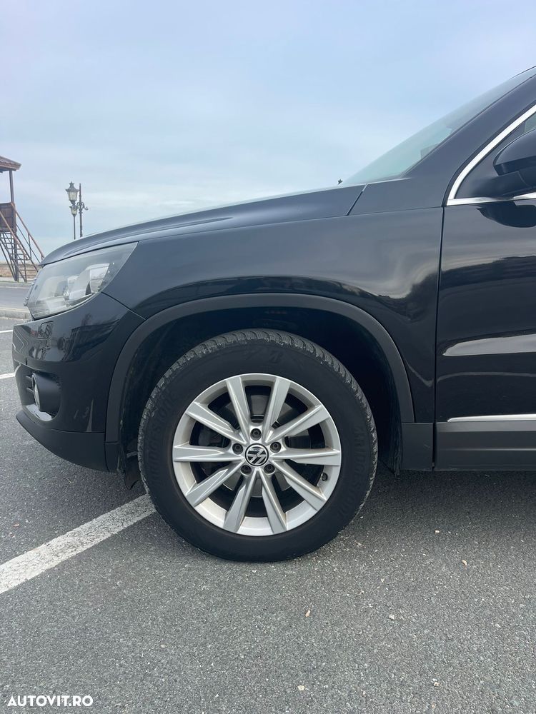Volkswagen Tiguan 2.0 TDI 4Motion DSG Sport & Style - 3