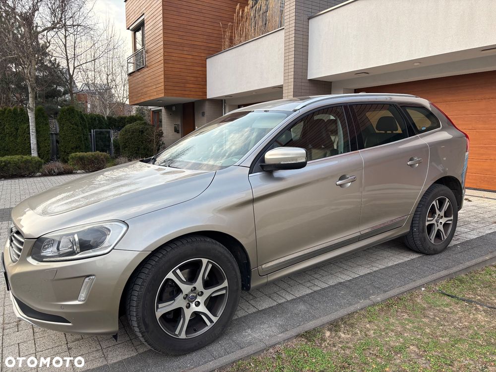 Volvo XC 60 D5 AWD Summum - 3