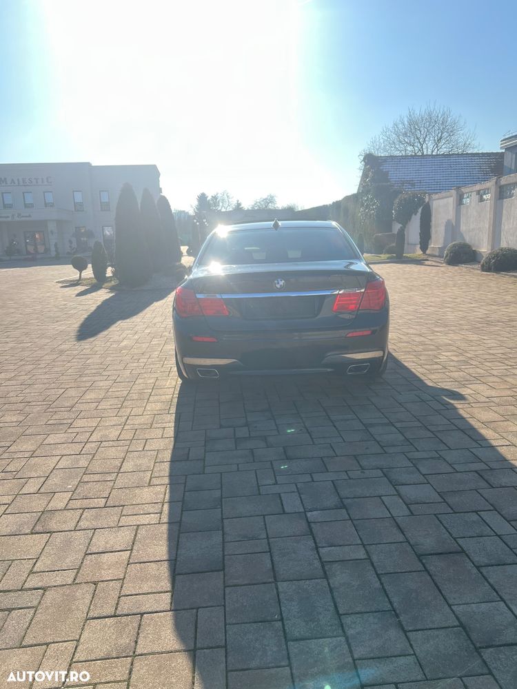BMW Seria 7 740d Aut. - 3