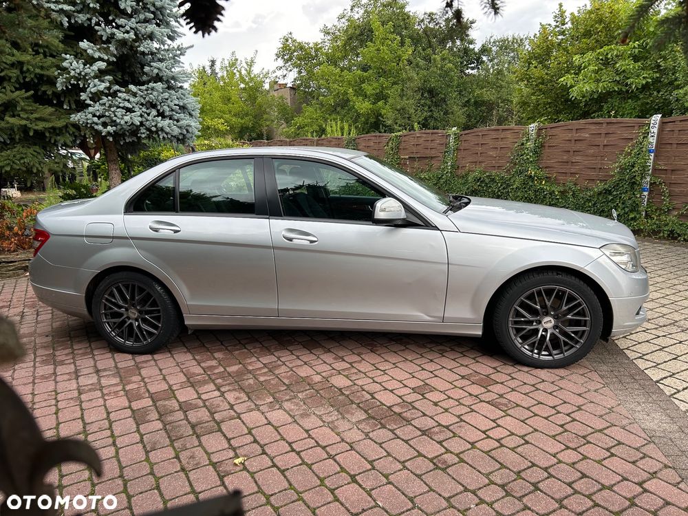Mercedes-Benz Klasa C 180 Kompressor Classic - 18