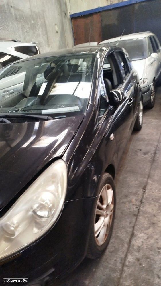 Para Peças Opel Corsa D - 2