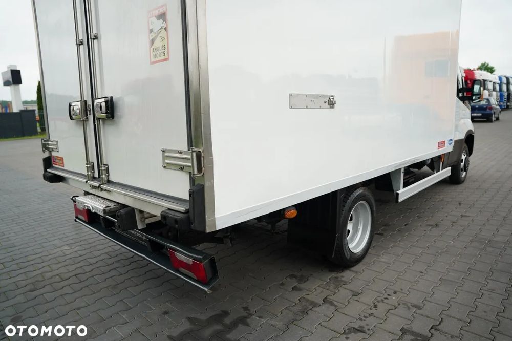 Iveco DAILY 35-150 / CHŁODNIA / THERMO KING / MANUAL / BLIŹNIAK / 3 MIEJSCA / - 16