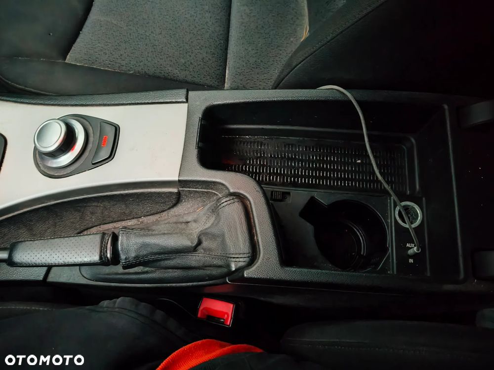 BMW Seria 3 320d DPF - 29