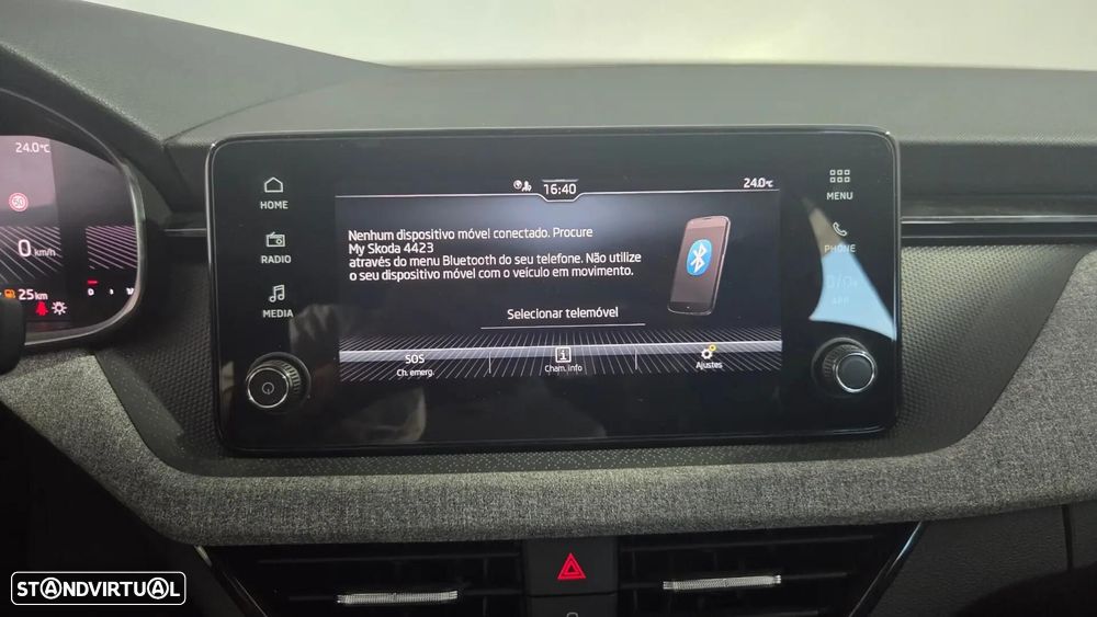 Skoda Kamiq 1.0 TSI Selection DSG - 25