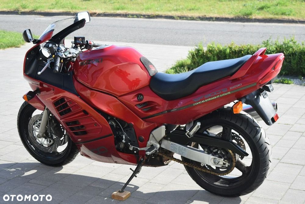 Suzuki RF - 3