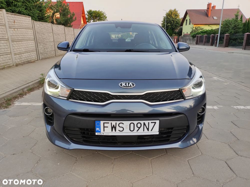 Kia Rio - 5