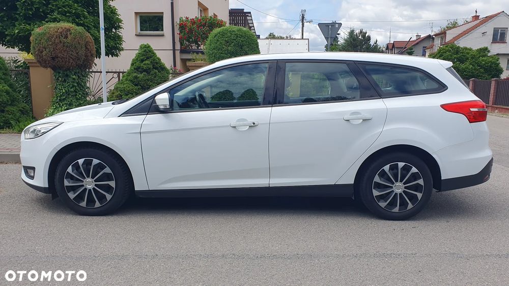 Ford Focus 1.5 TDCi Trend - 6