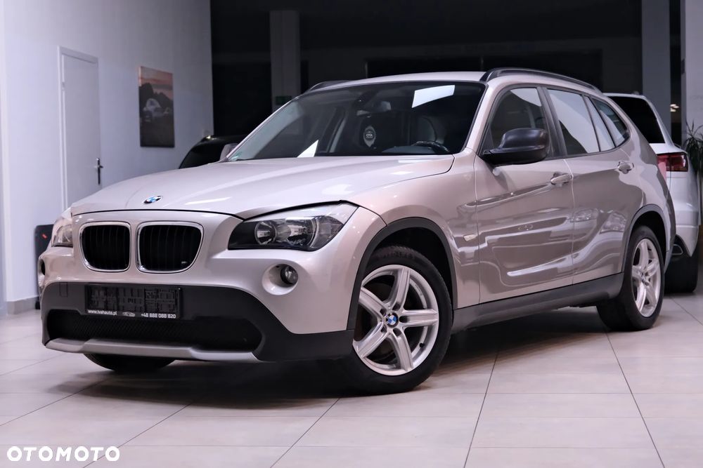 BMW X1 sDrive18i - 16