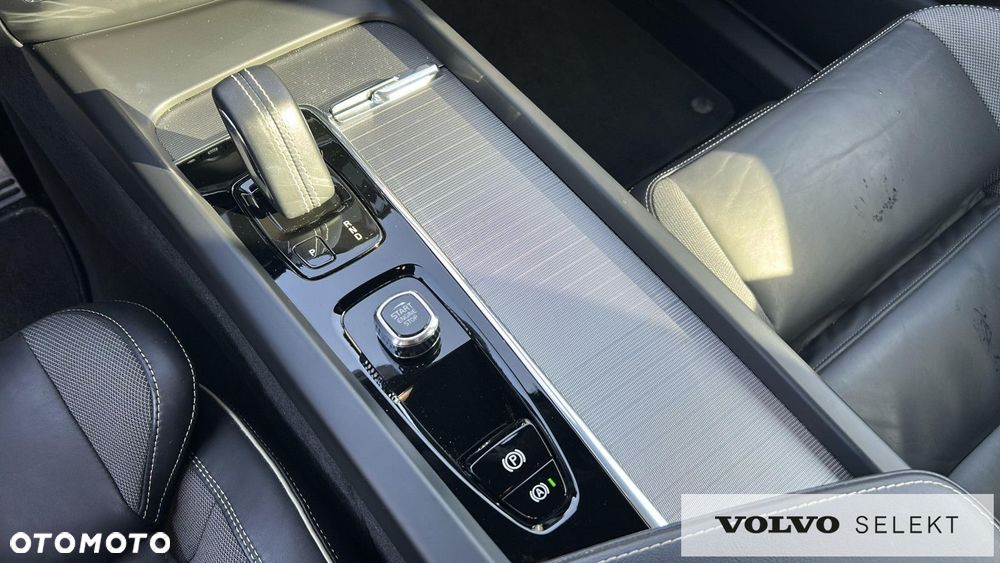 Volvo XC 60 - 16