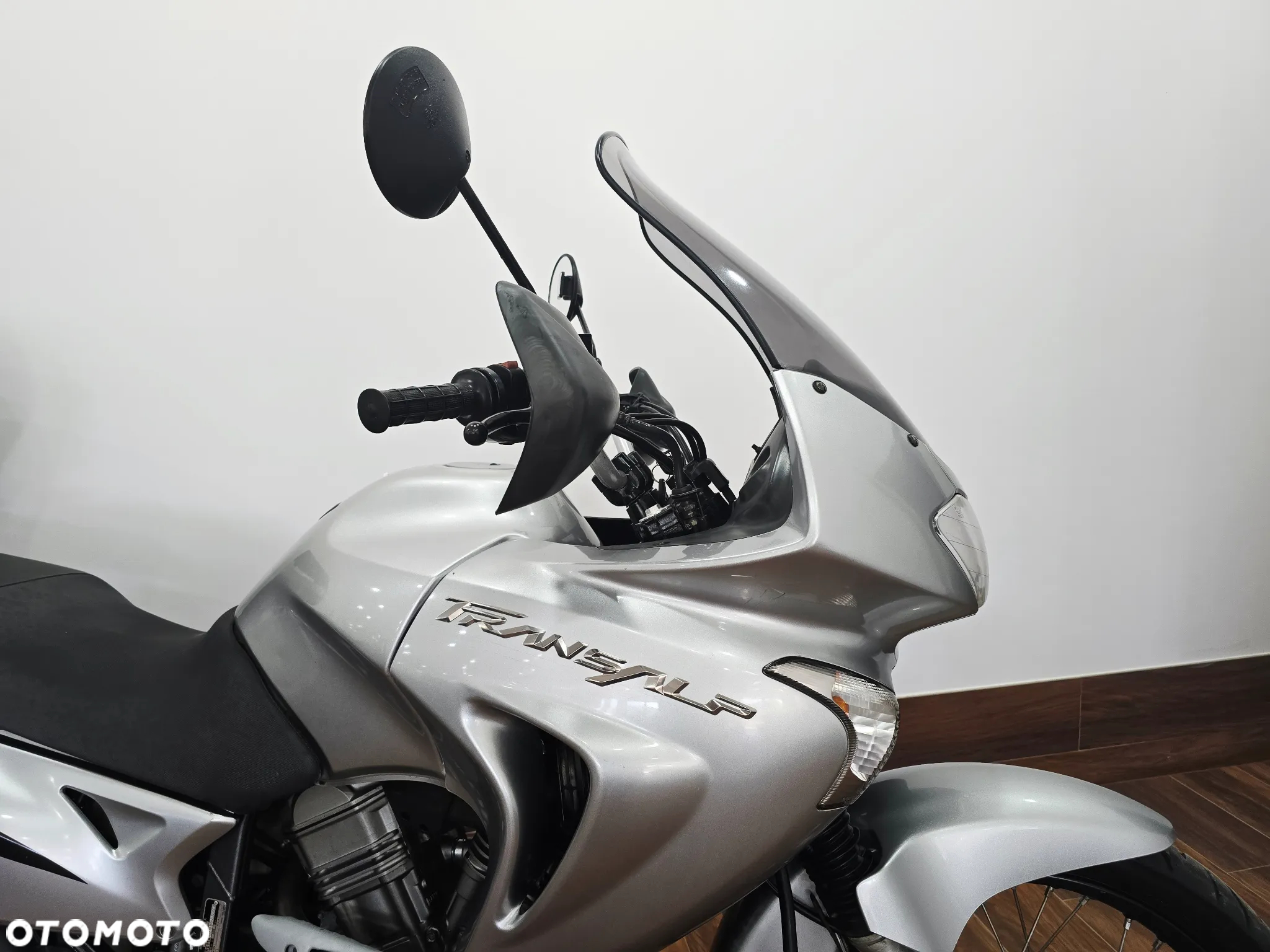 Honda Transalp - 32