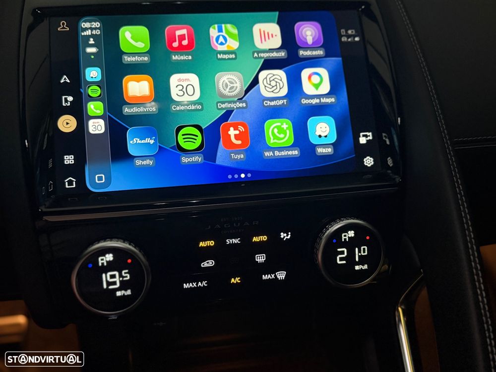 Jaguar E-Pace 1.5 P300e R-Dynamic HSE AWD Aut. — fotografia 60