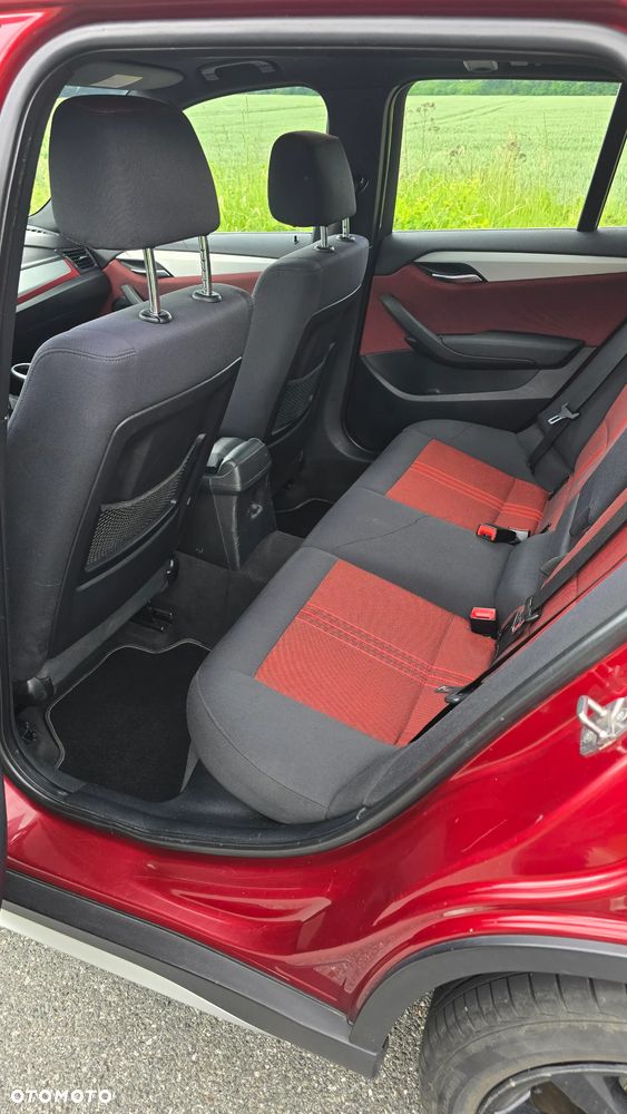 BMW X1 xDrive23d - 11