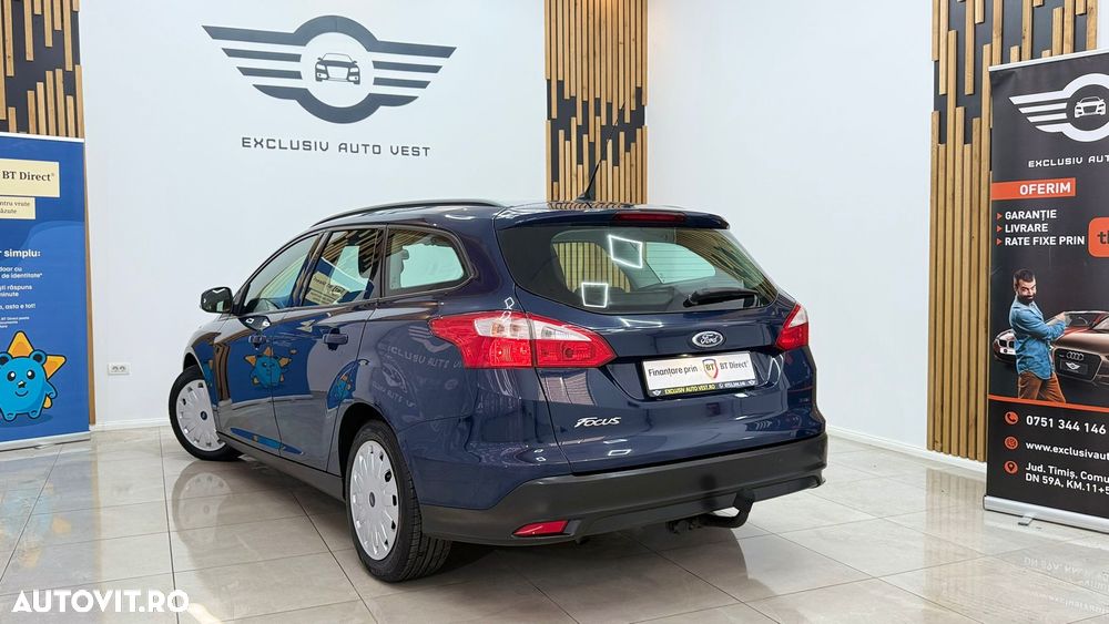 Ford Focus 1.6 TI-VCT Champions Edition - 4