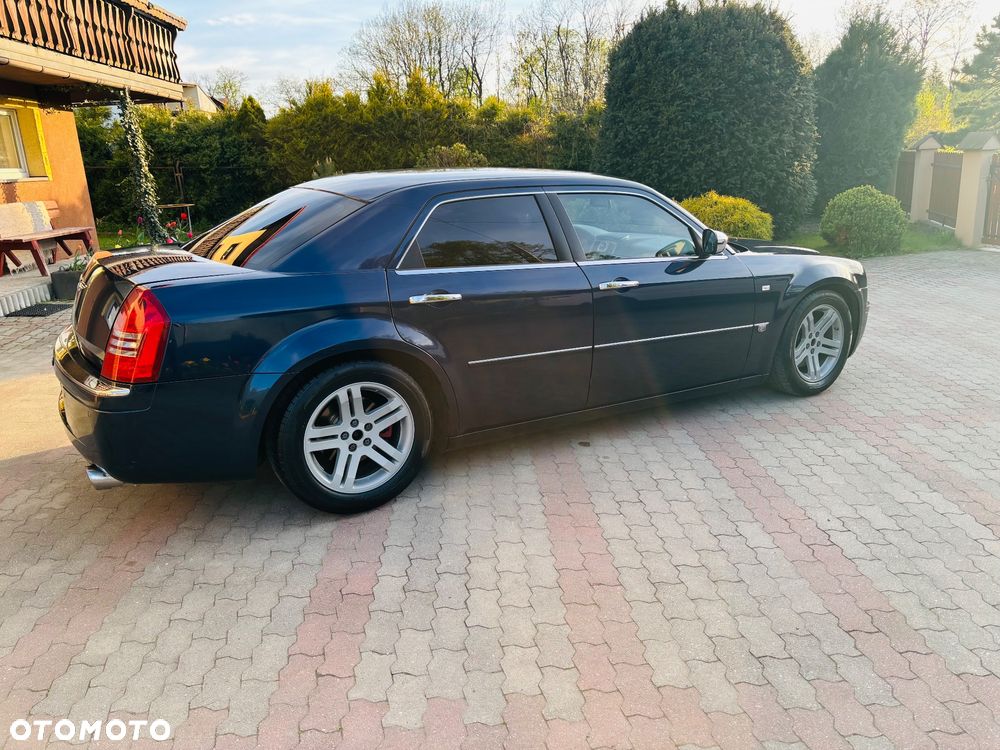Chrysler 300C 5.7 V8 HEMI Automatik - 2