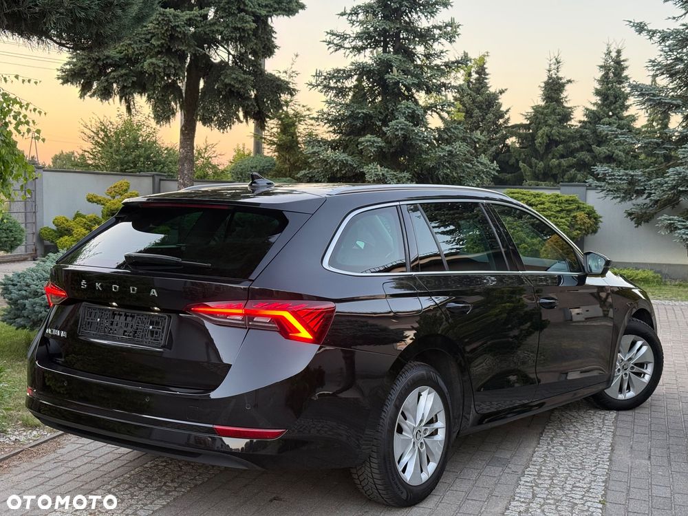 Skoda Octavia 2.0 TDI Style DSG - 10