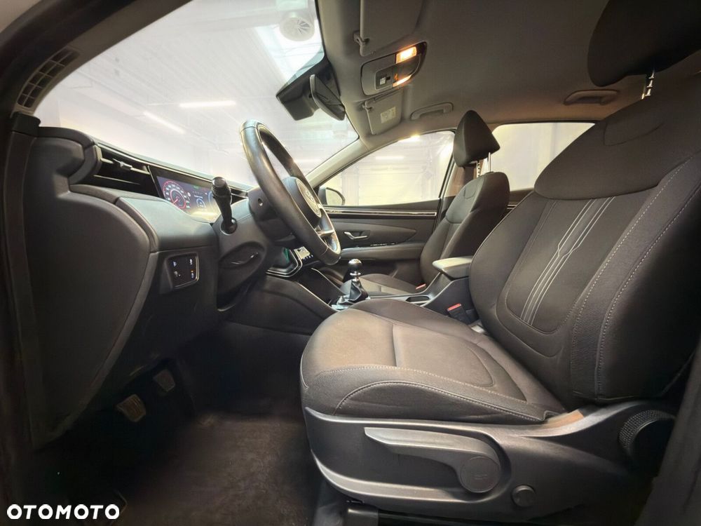 Hyundai Tucson 1.6 T-GDi Smart 2WD - 23