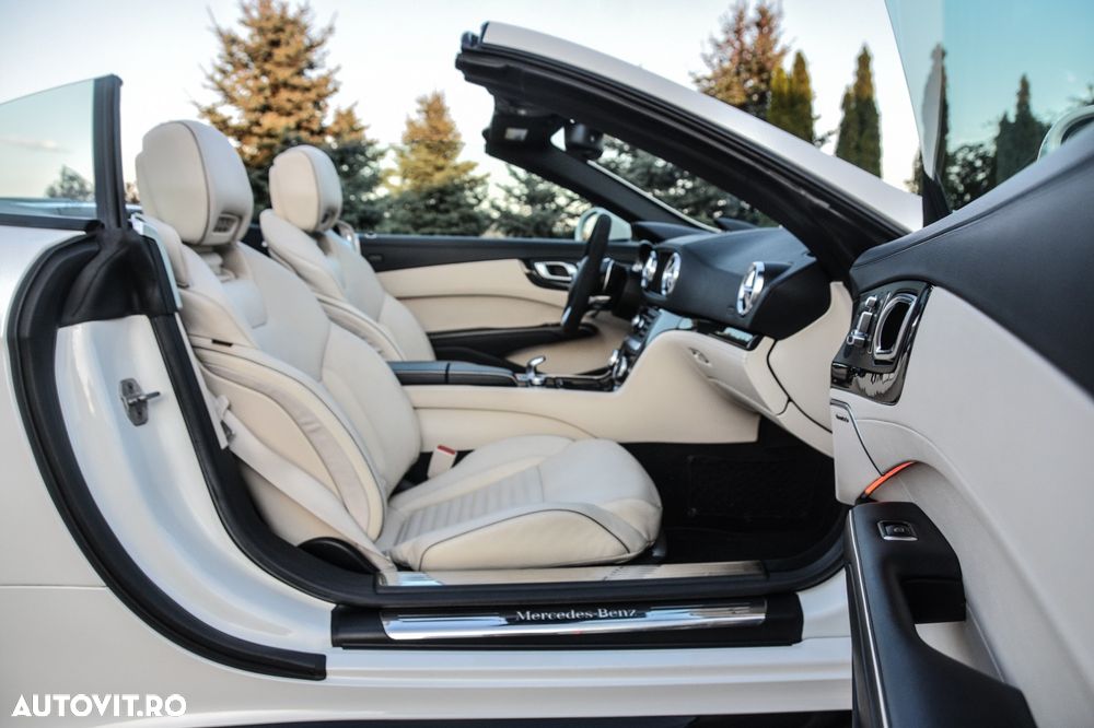 Mercedes-Benz SL 400 Aut - 34