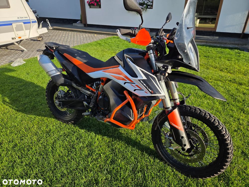 KTM Adventure 790 - 2