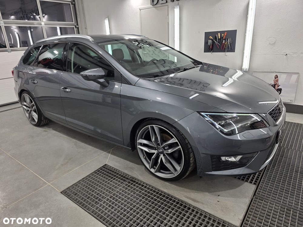 Seat Leon 2.0 TDI DPF Start&Stop FR - 25
