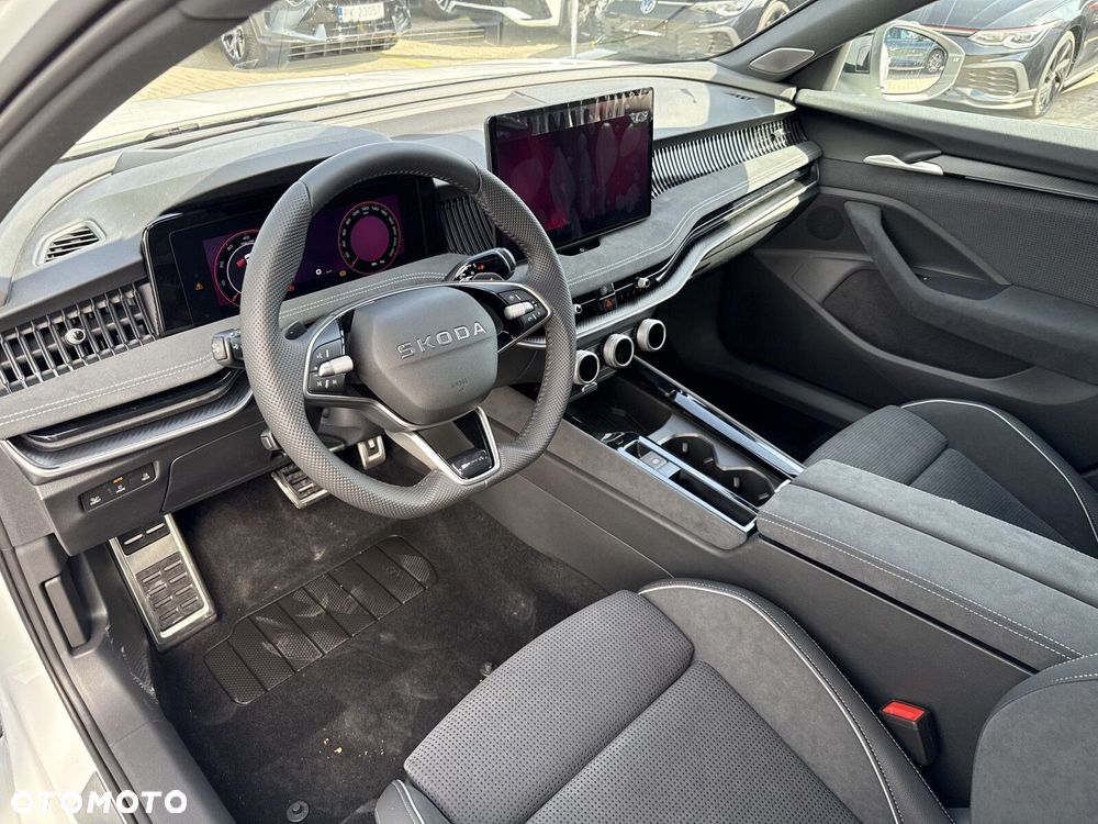 Skoda Superb - 11