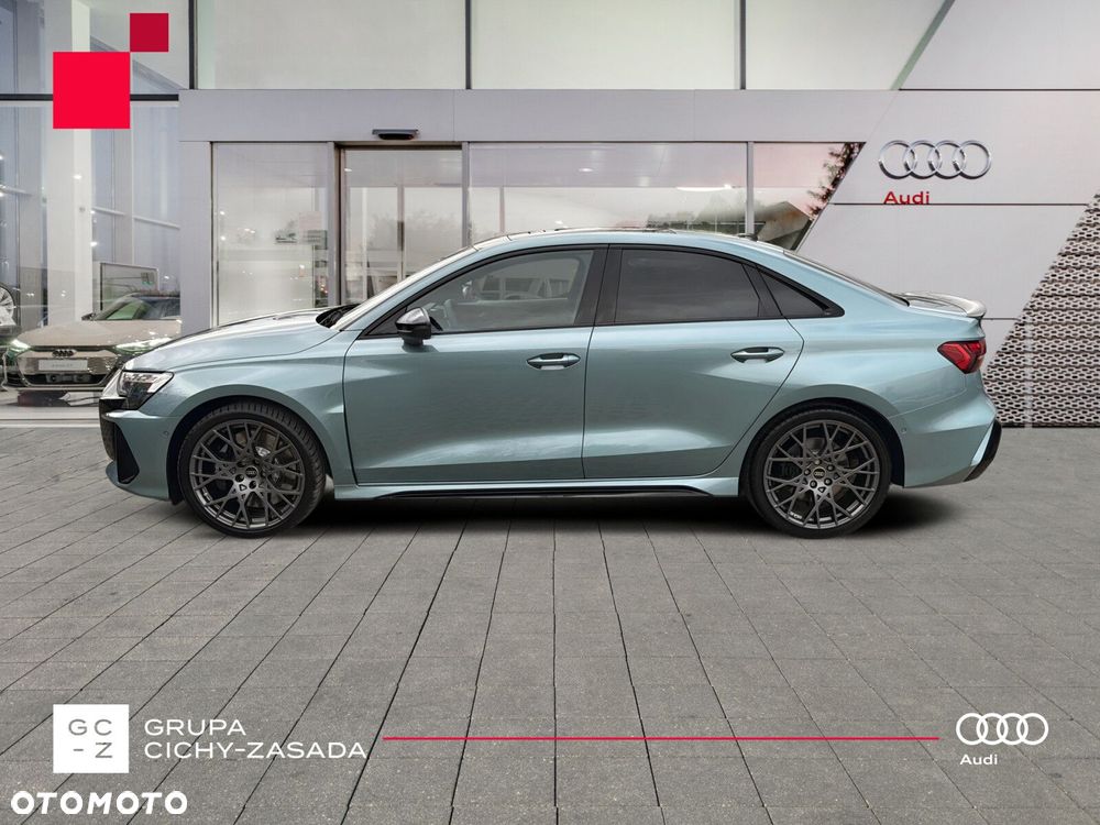 Audi RS3 Limousine - 2