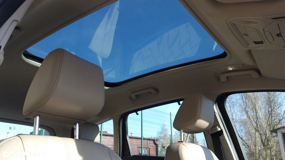 Ford C-MAX 2.0 TDCi Titanium - 12