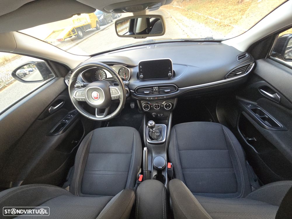 Fiat Tipo Station Wagon 1.6 M-Jet Lounge JLL17 - 16