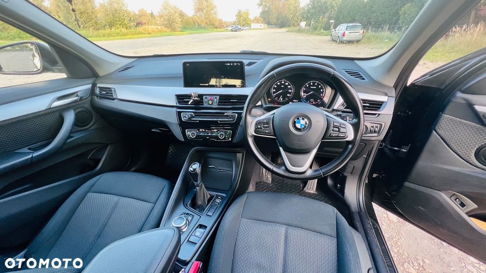 BMW X1 sDrive18i - 14