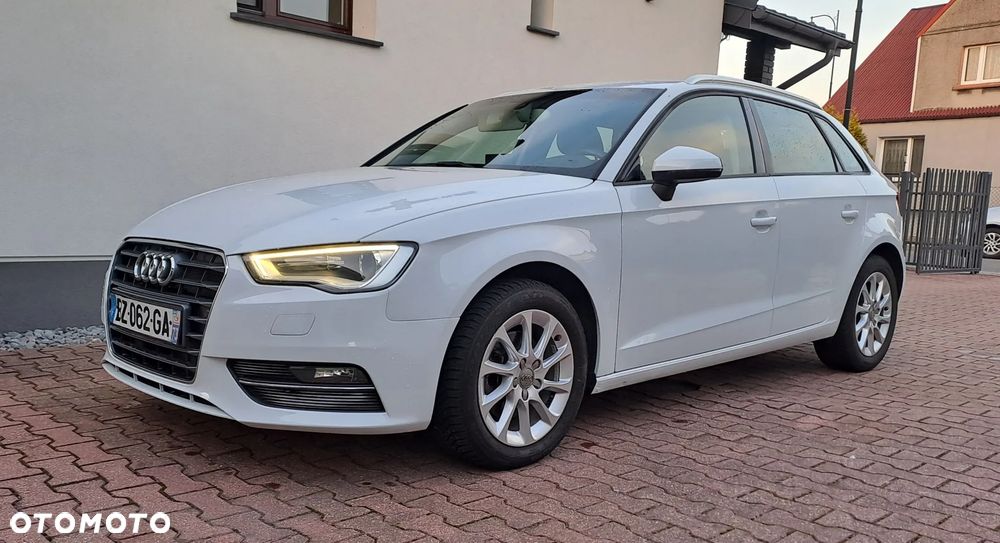 Audi A3 Sportback 2013 photo 2
