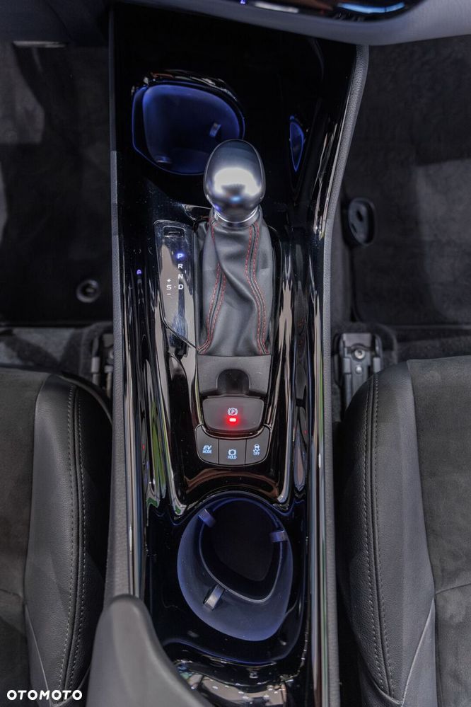 Toyota C-HR 2.0 Hybrid GR Sport - 38