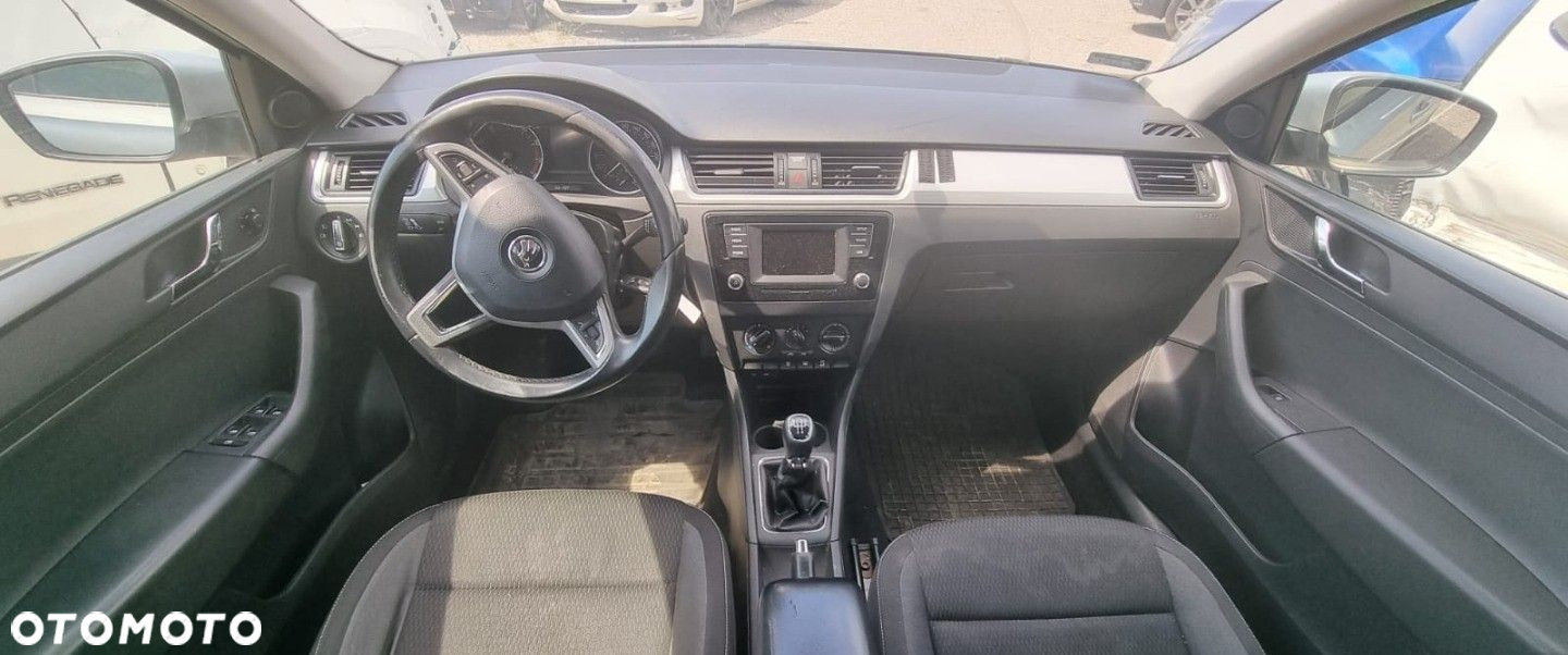 Skoda RAPID - 7