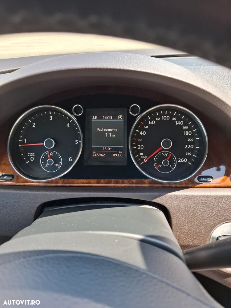 VOLKSWAGEN Passat 2011 — imagine 12