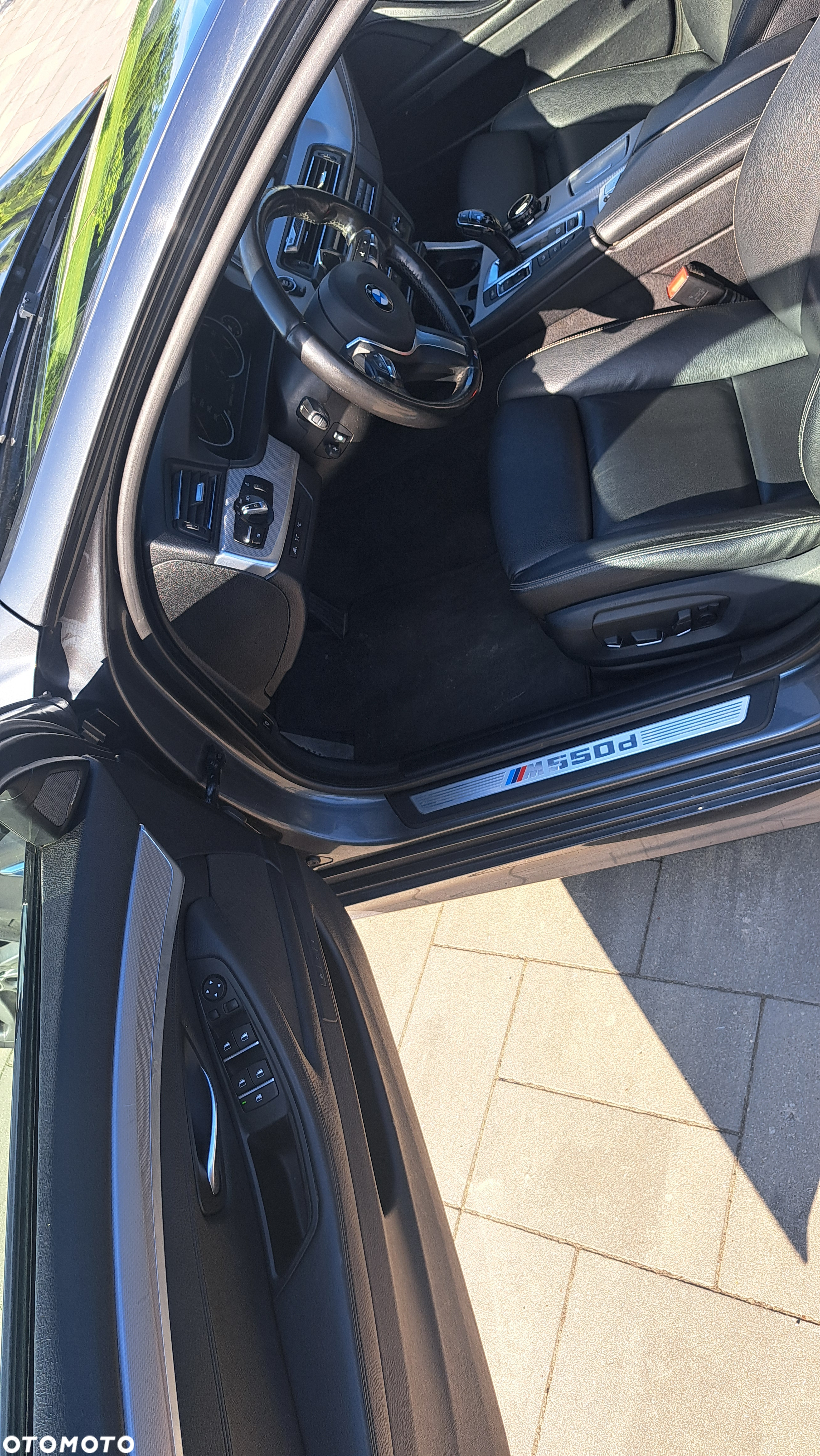 BMW Seria 5 M550d xDrive - 4