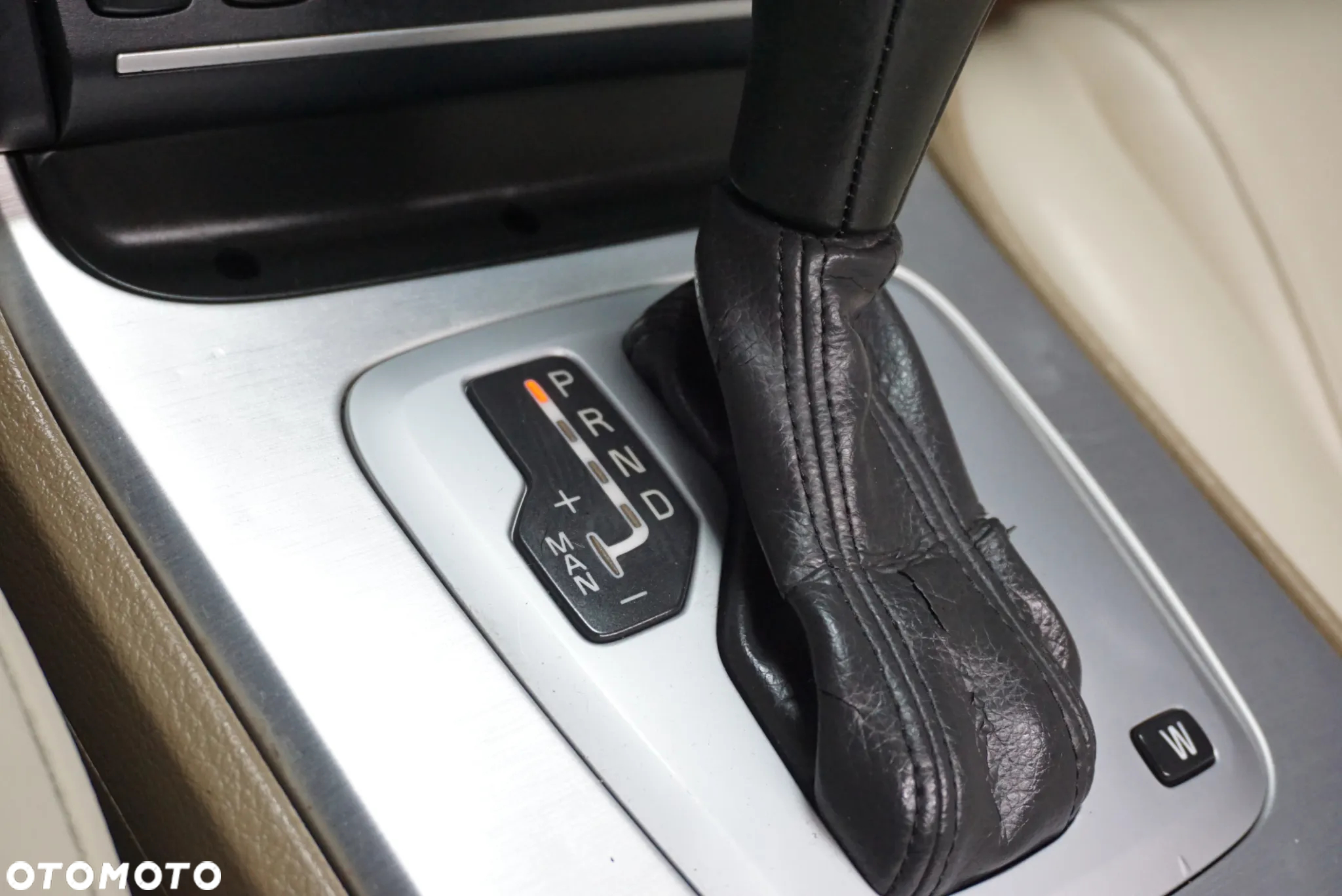 Volvo XC 90 - 32