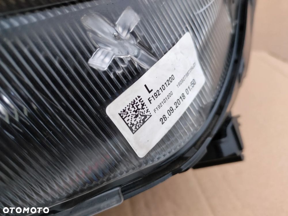 KIA SPORTAGE IV LIFT LAMPA PRAWA LEWA PRZÓD REFLEKTOR UK - 19