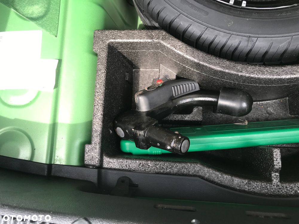 Skoda Fabia 1.2 TSI Combi FAMILY - 10