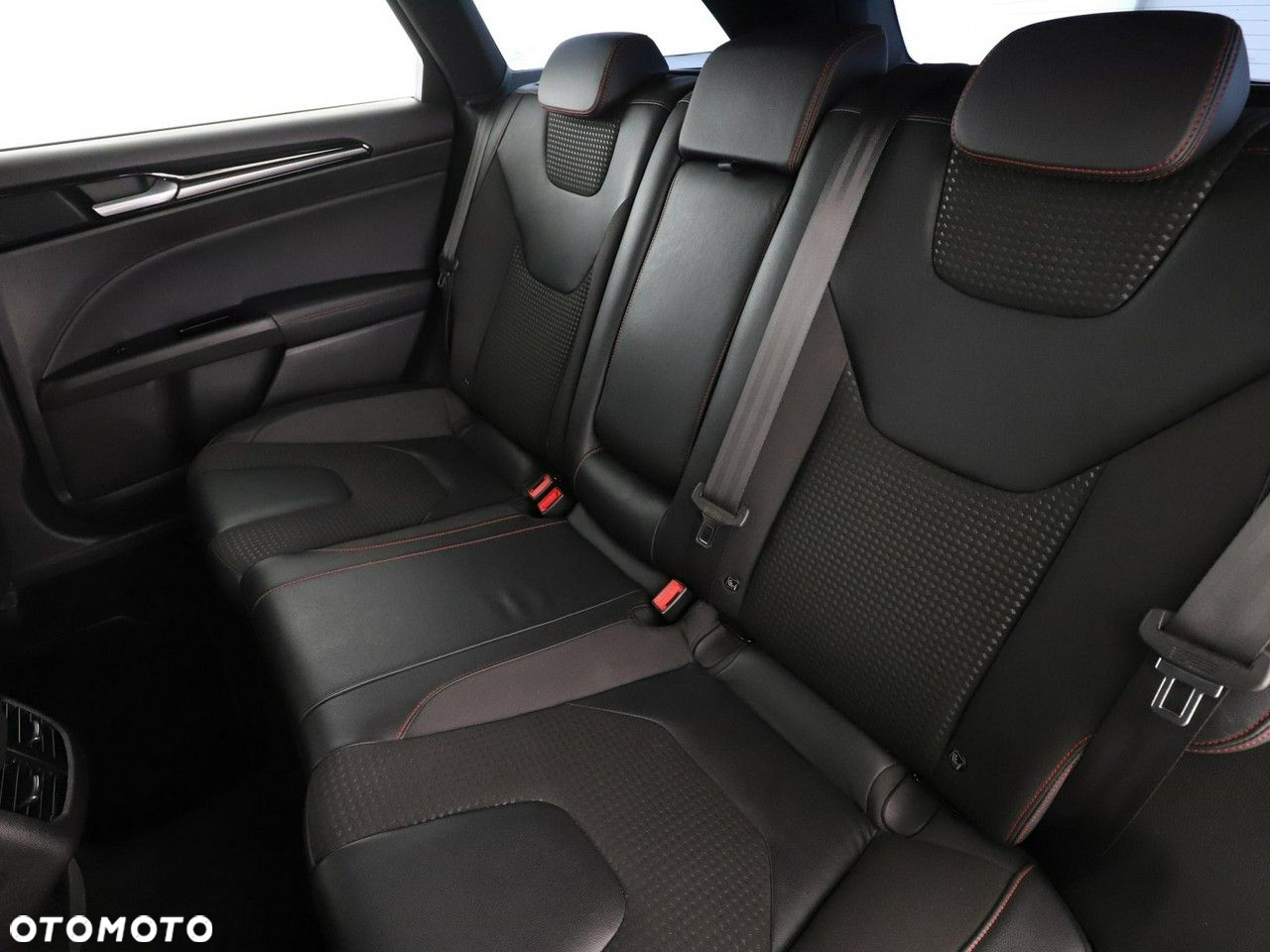 Ford Mondeo 2.0 EcoBlue ST-Line - 17