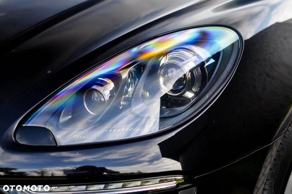 Porsche Macan - 26