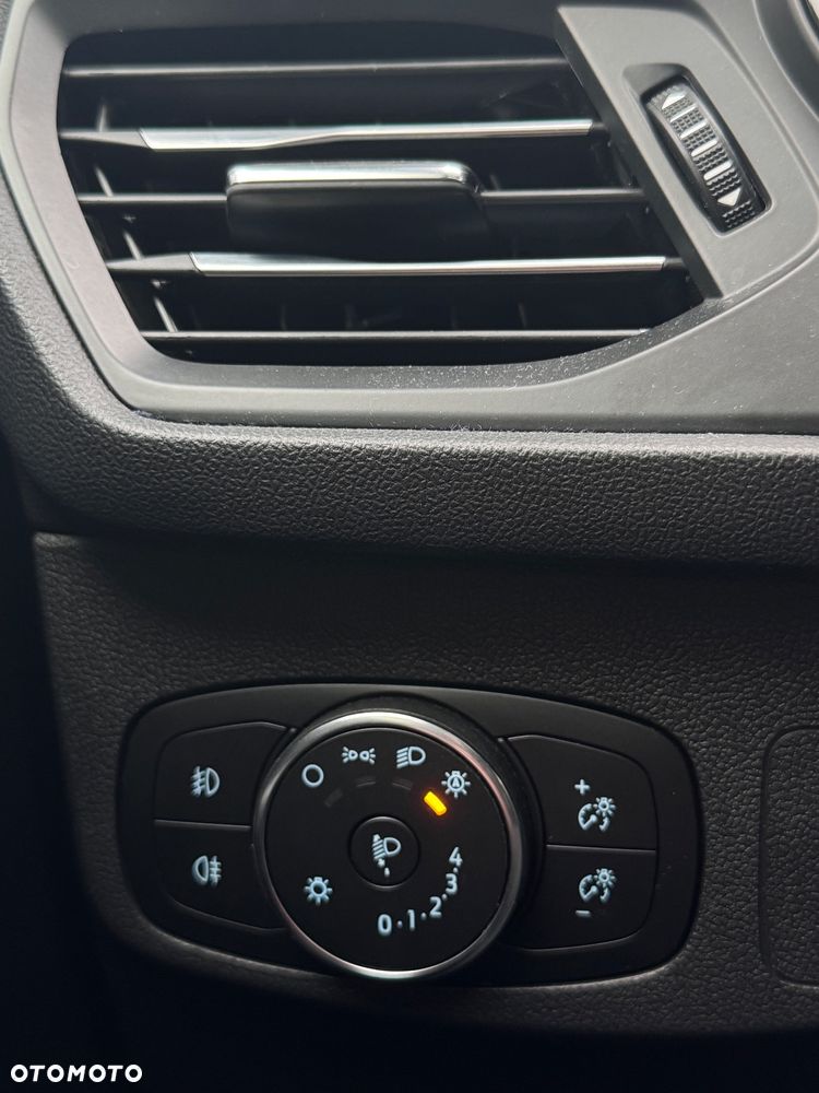 Ford Focus 2.0 EcoBlue ST-2 - 14