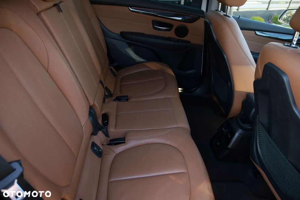 BMW Seria 2 218d Sport-Aut Luxury Line - 21