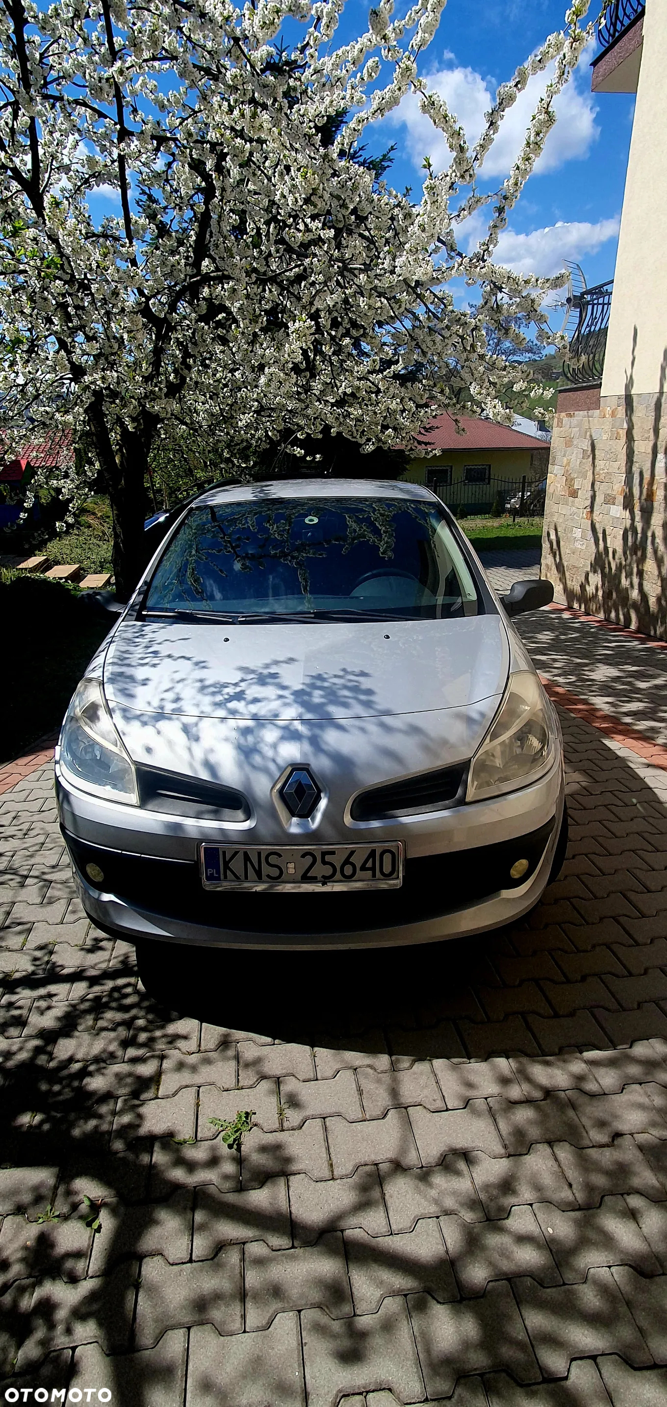 Renault Clio 1.2 16V Authentique - 4