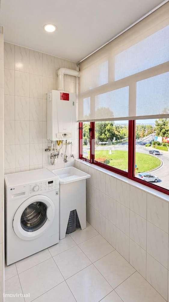APARTAMENTO T2 EM OVAR COM LUGAR DE GARAGEM - Grande imagem: 4/12