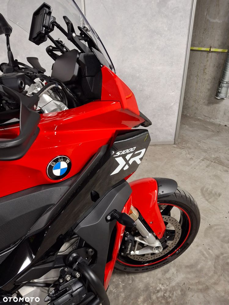 BMW XR - 7