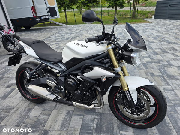 Triumph Street Triple