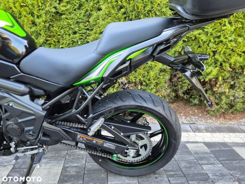 Kawasaki Versys 650 - 10