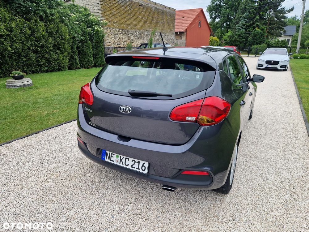 Kia Ceed 1.4 CVVT Attract plus - 14