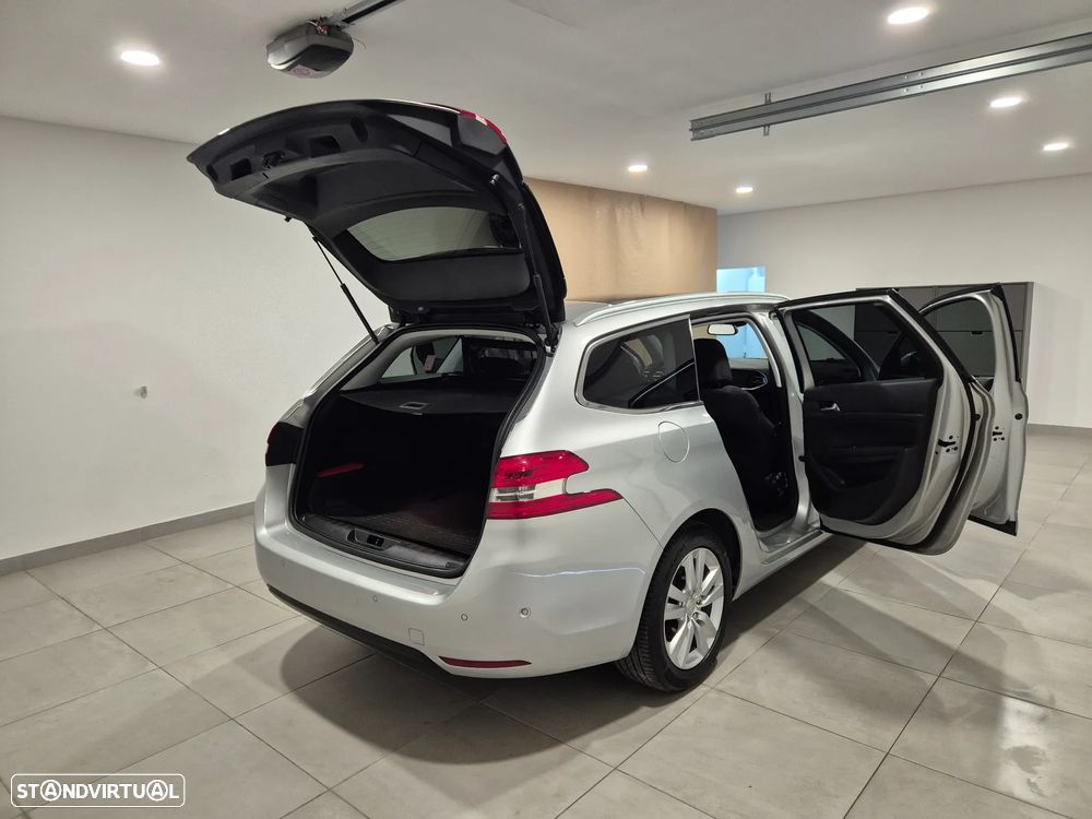 Peugeot 308 SW BlueHDi 120 Stop & Start Allure - 7